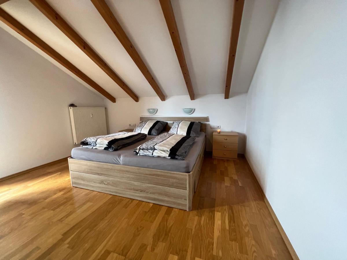 D&R Appartement Bei Rosenheim Eksteriør billede
