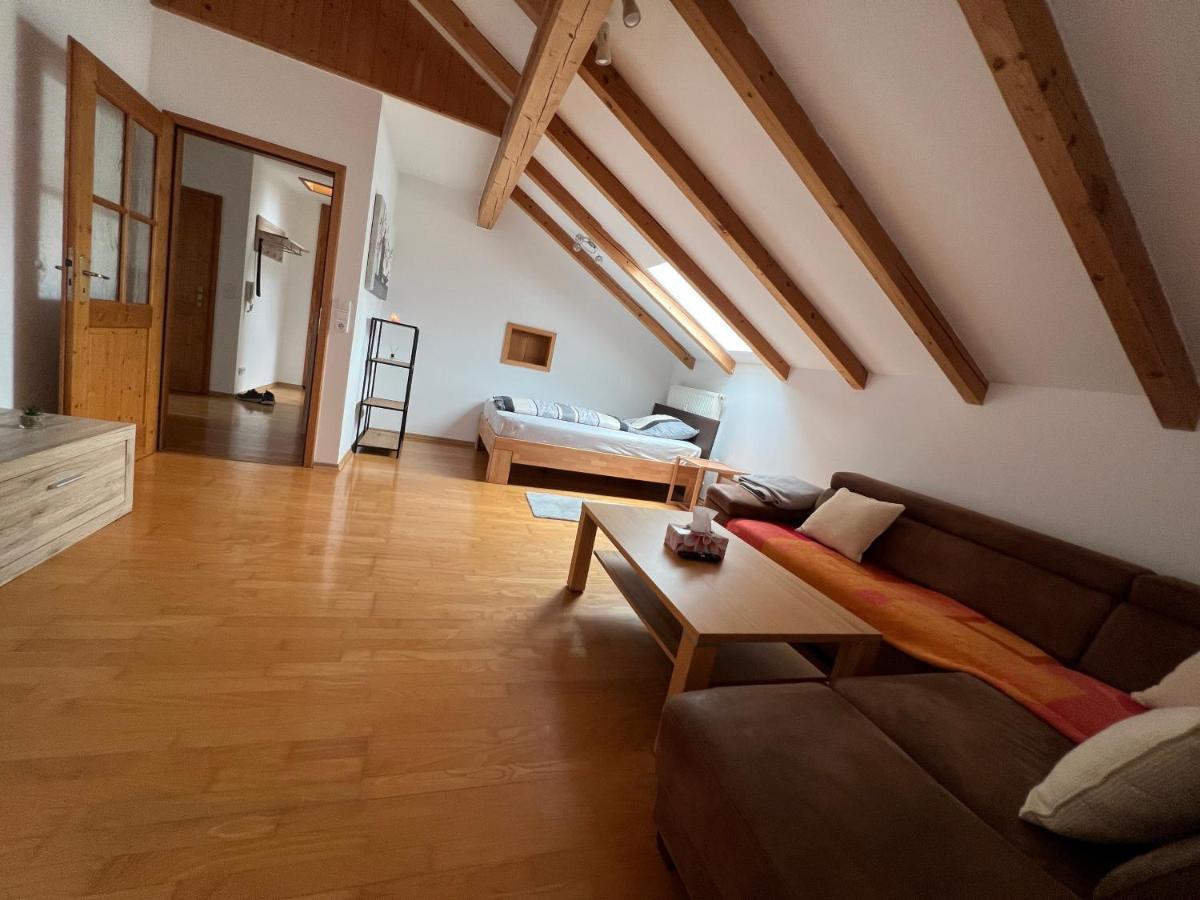 D&R Appartement Bei Rosenheim Eksteriør billede